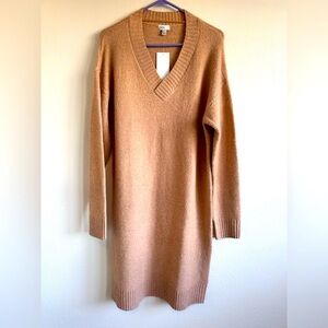 Nordstrom Rack Fall Tan V-Neck Sweater Dress. Medium Midi Knee Length Cabincore